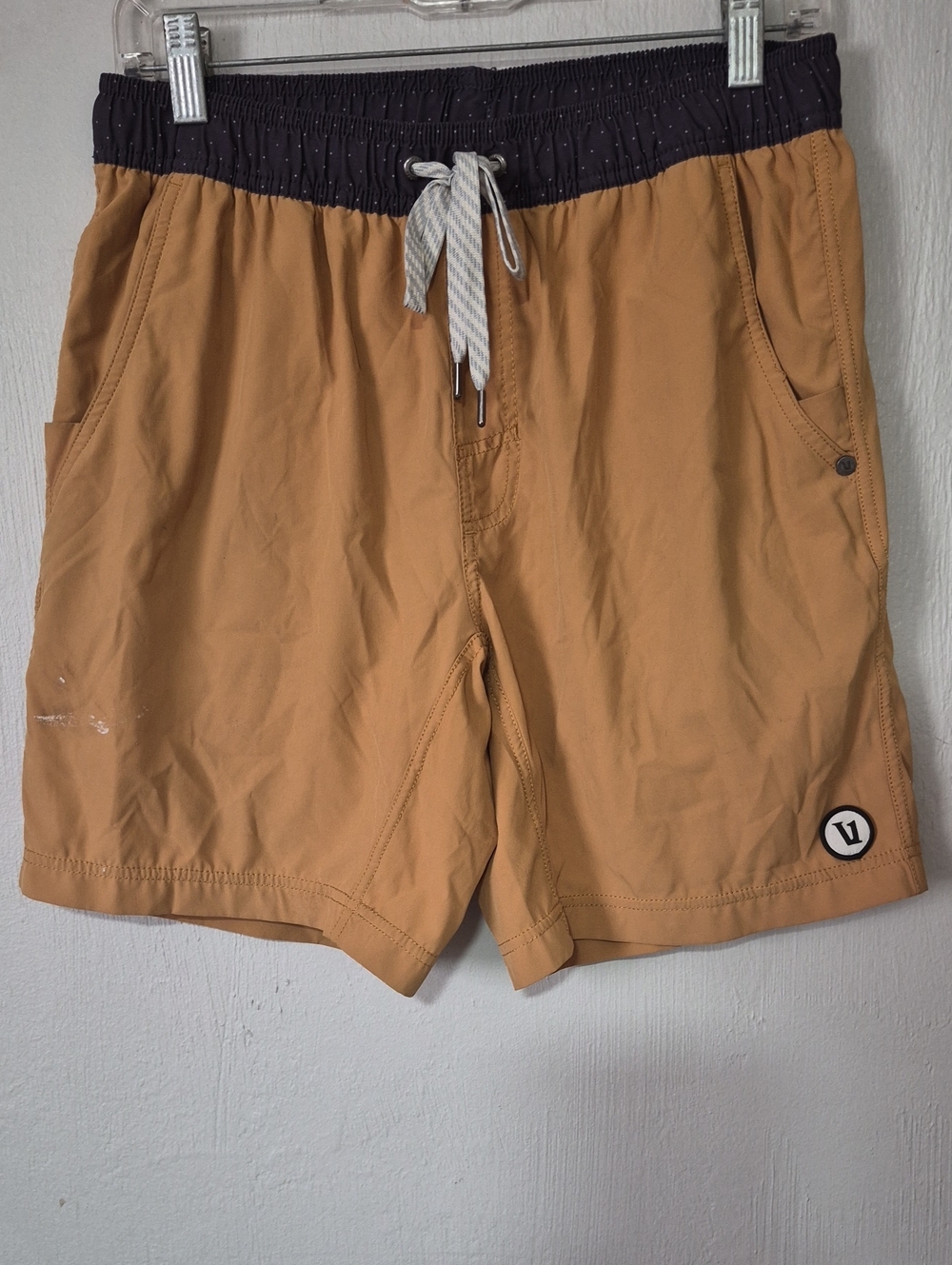 Mens Vuori Kore Shorts Size Medium Lined Inseam 5in